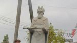 В пригороде оккупированного россиянами Мариуполя демонтировали памятник гетману Петру Сагайдачному