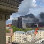 В Москве горит бизнес-центр DM Tower. Причины пока неизвестны. Видео