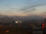 Центр временно оккупированного Донецка весь в дыму. Видео