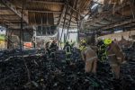 Спасатели обнаружили 29 фрагментов тел во время разбора завалов подвергшегося ракетному удару ТРЦ в Кременчуге