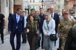 Министр обороны Чехии Яна Чернохова приехала с рабочим визитом в Украину