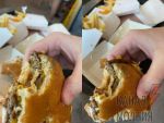 В одном из московских заведений «Вкусно — и точка», которые пришли на смену McDonalds, гостям продавали булки с плесенью